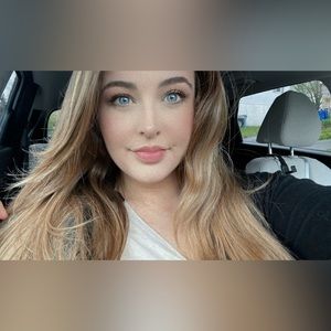 Meet your Posher, Kristin